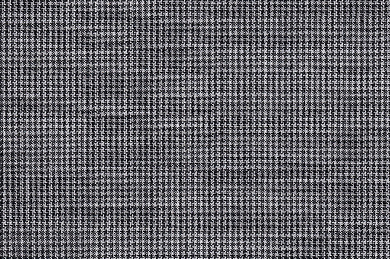 4859/G3-21737 White and Black Houndstooth Suit Fabric