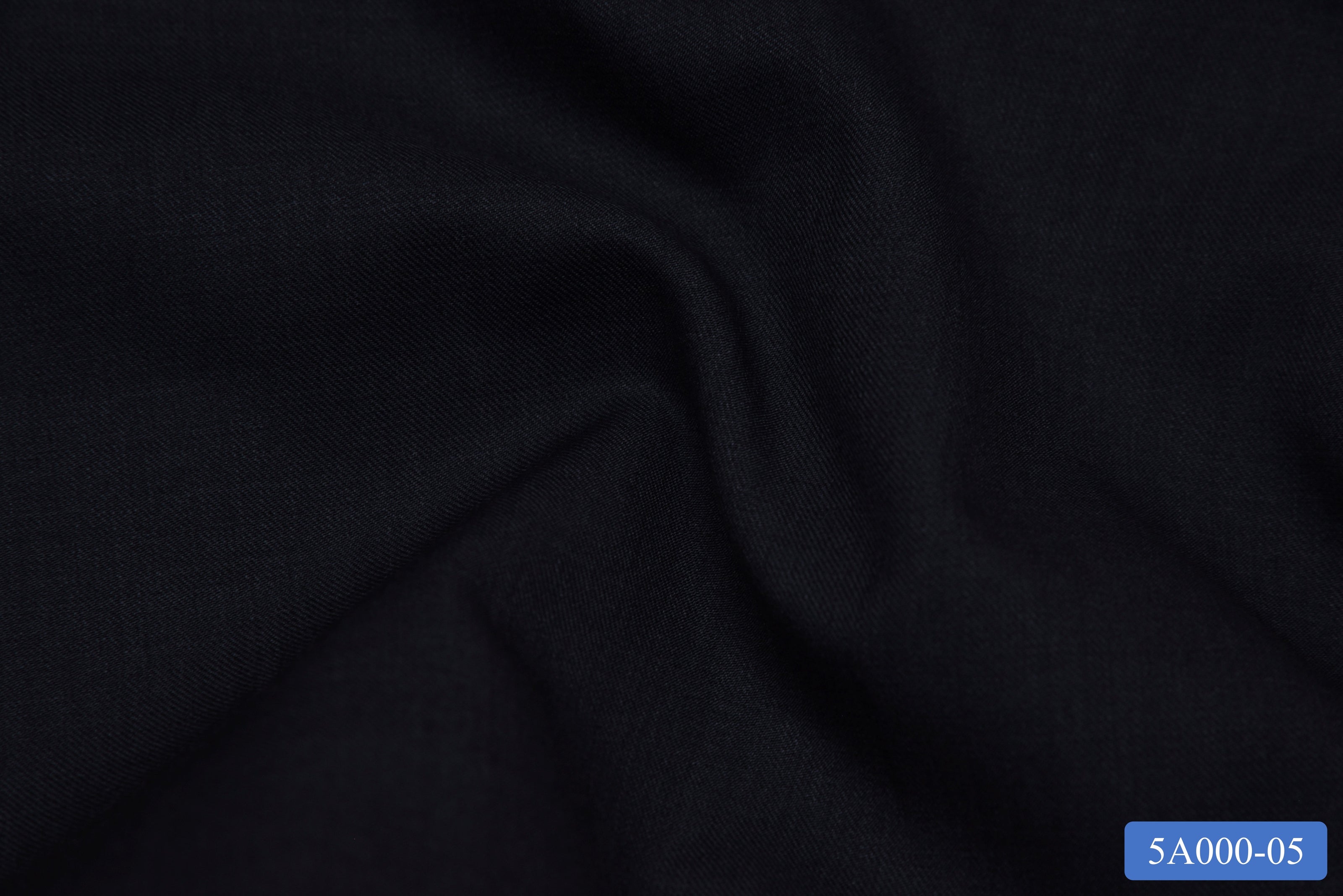 5A000-05/M3-21477 Dark Grey Solid Vest Fabric