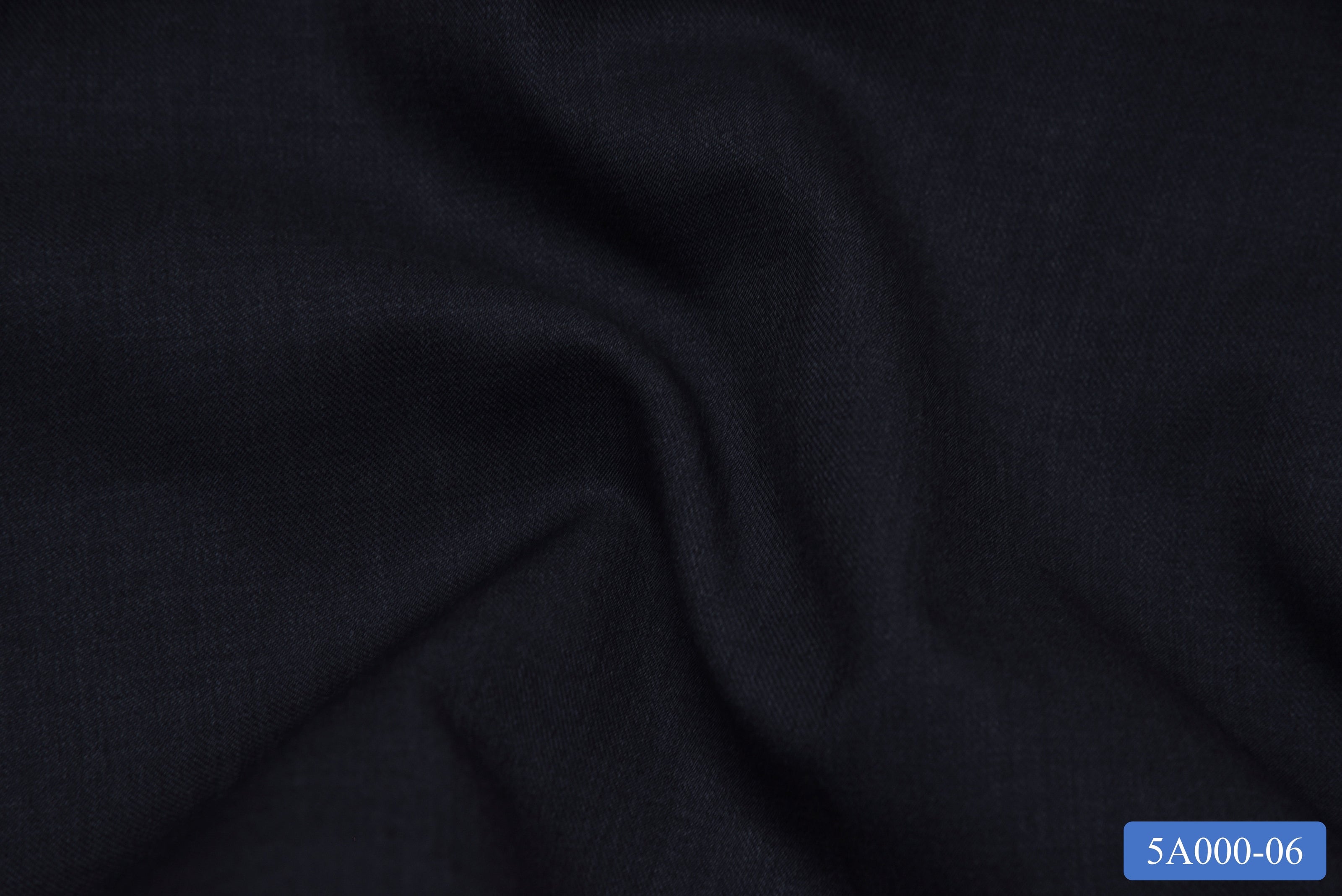 5A000-06/M3-21478 Charcoal Grey Solid Pants Fabric
