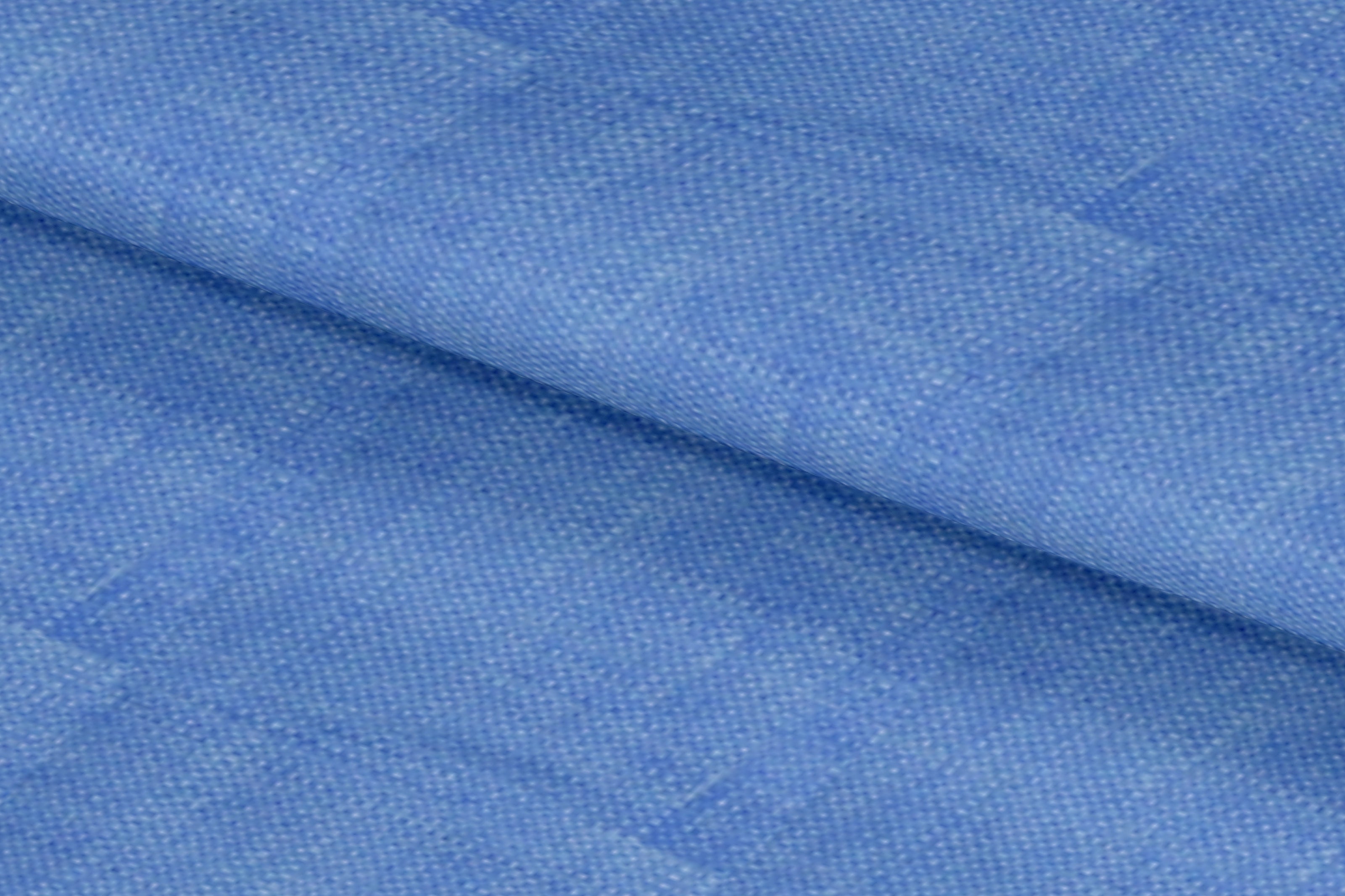 LH2101-21/W6-36656 Medium Denim Blue Solid Linen Shirting Fabric