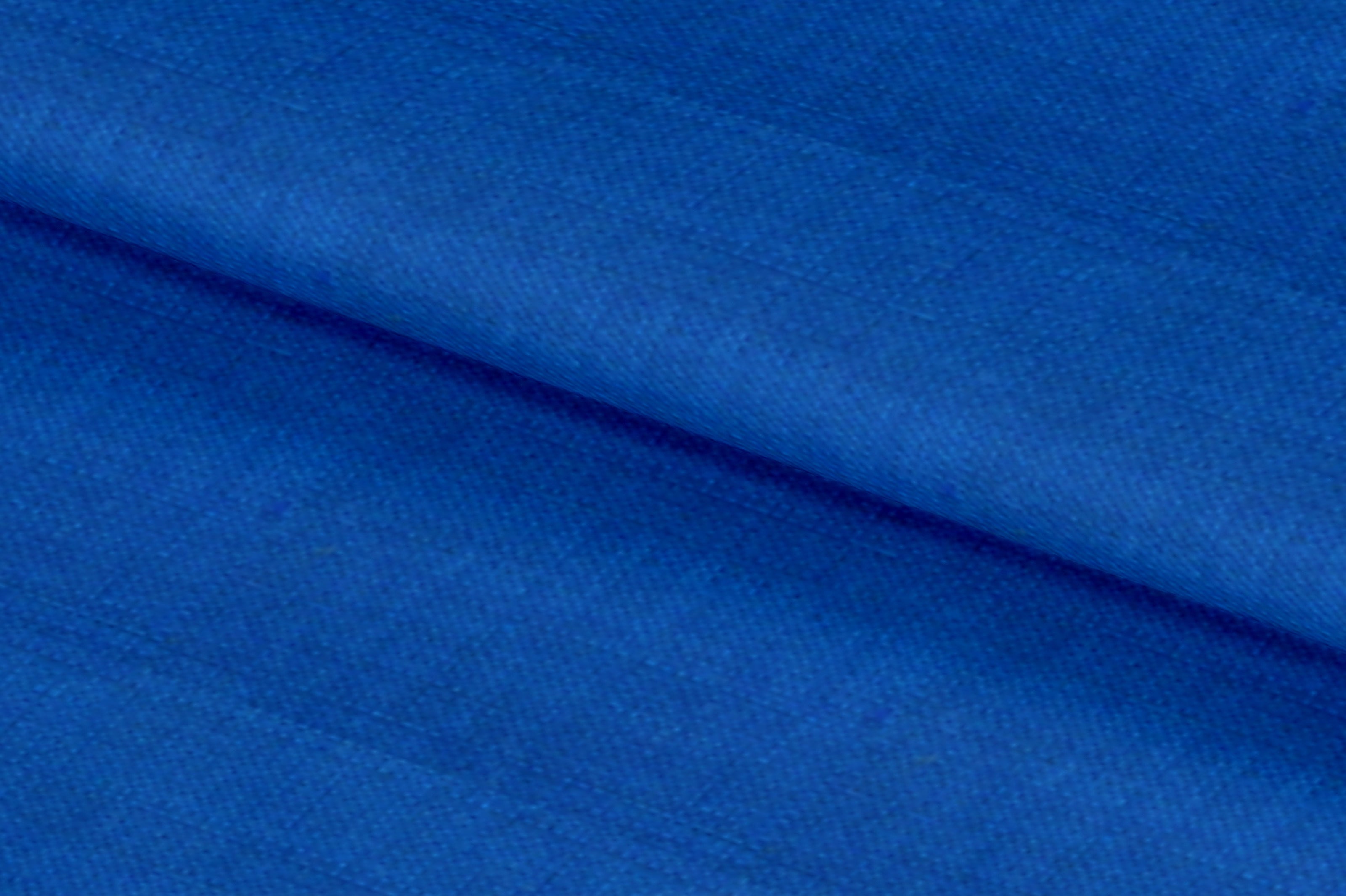 LH2101-25/W6-36660 Blue Solid Linen Shirting Fabric