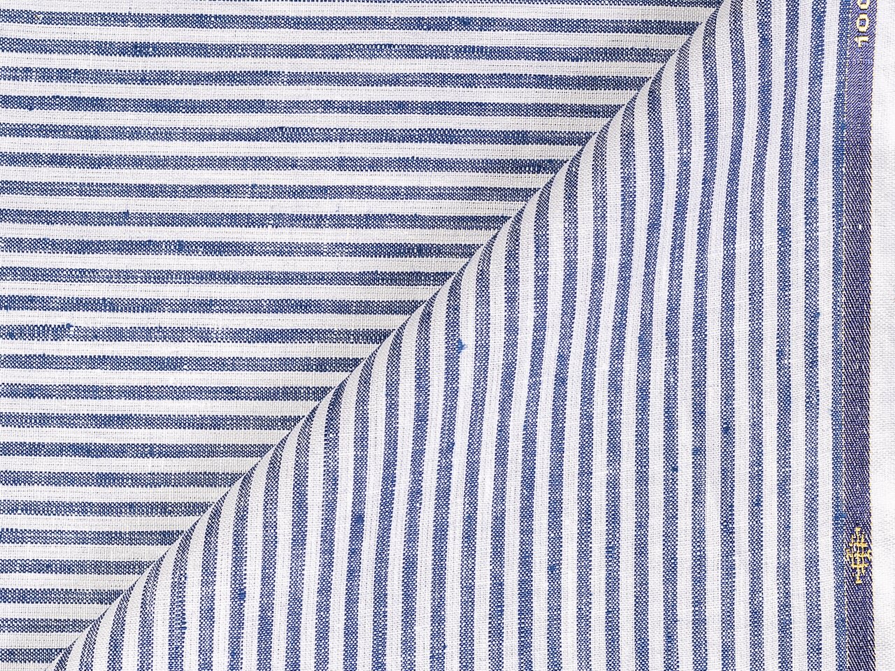 LTL 60/T3-23145 White With Navy Stripe Linen Suit Fabric