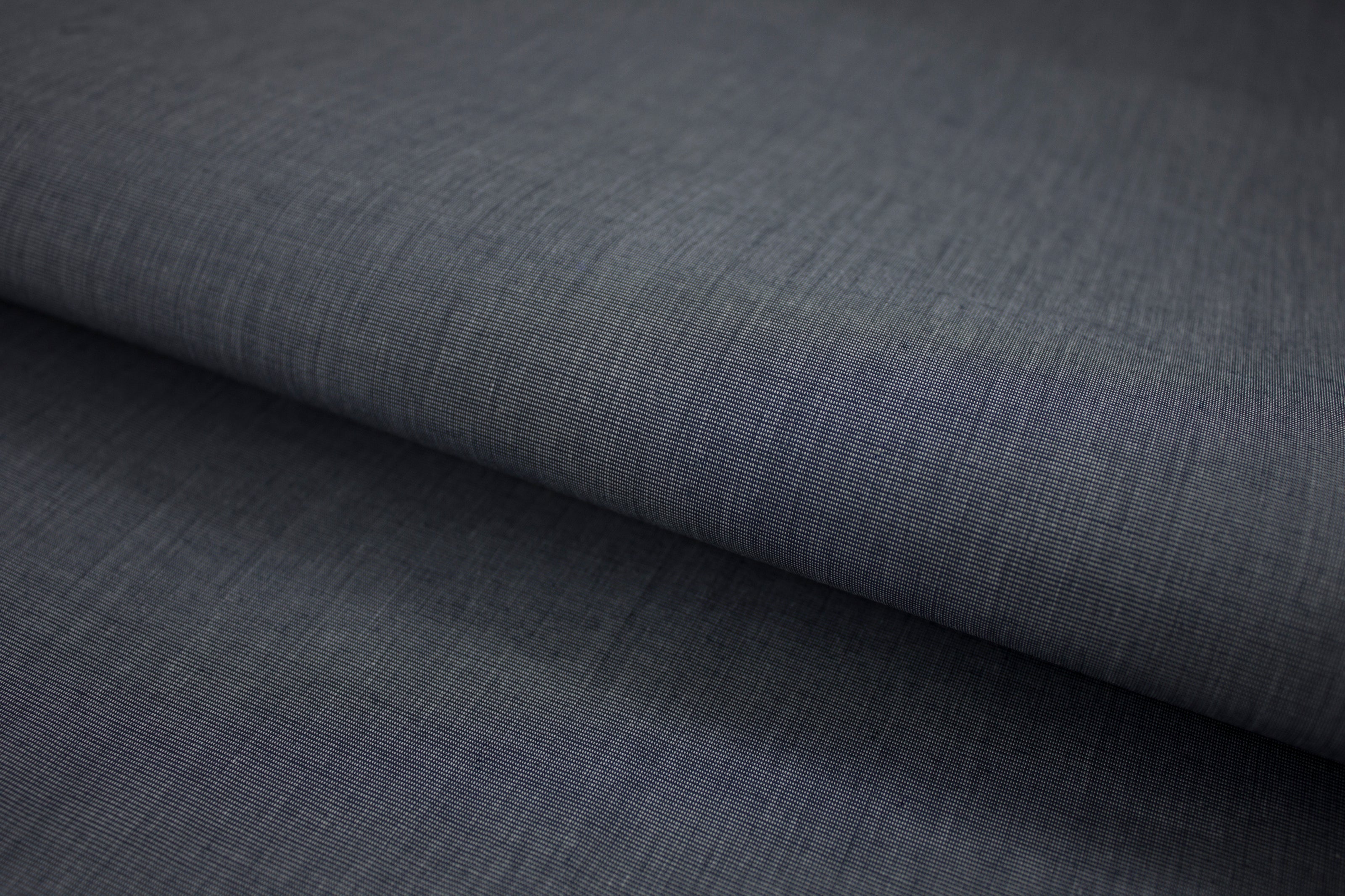 P-696/5684 Fine Cotton Two Tone Blue Texture Shirting Fabric