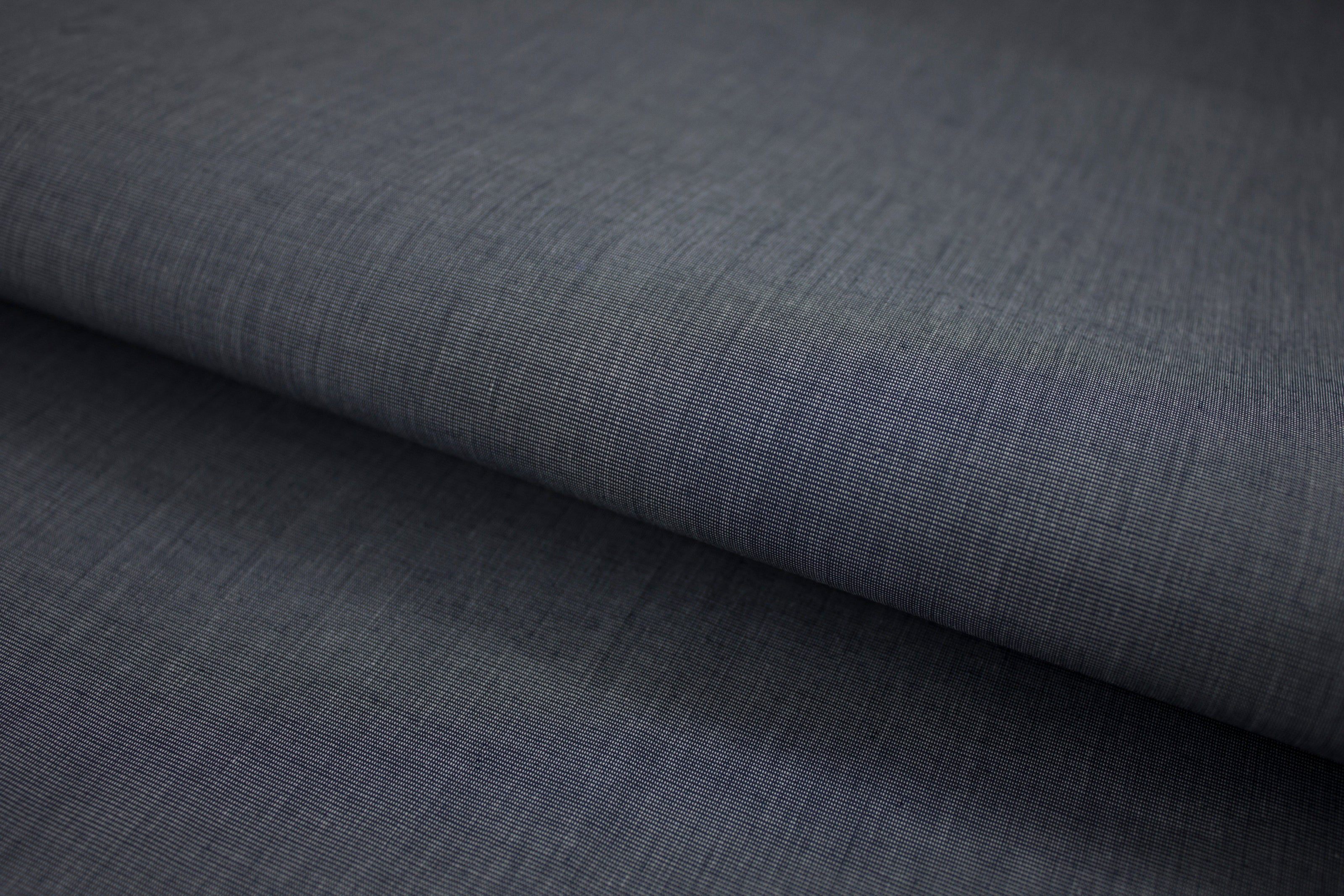 P-696/5684 Fine Cotton Two Tone Blue Texture Shirting Fabric