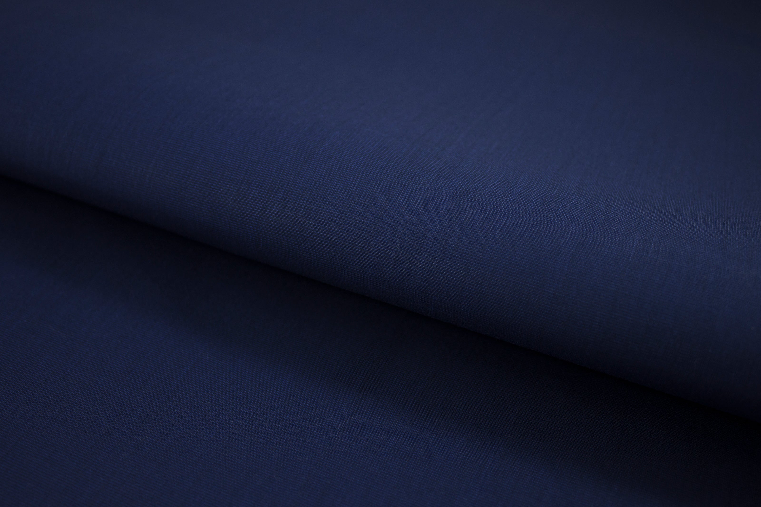 P-699/5687 Fine Cotton Navy Blue Texture Shirting Fabric