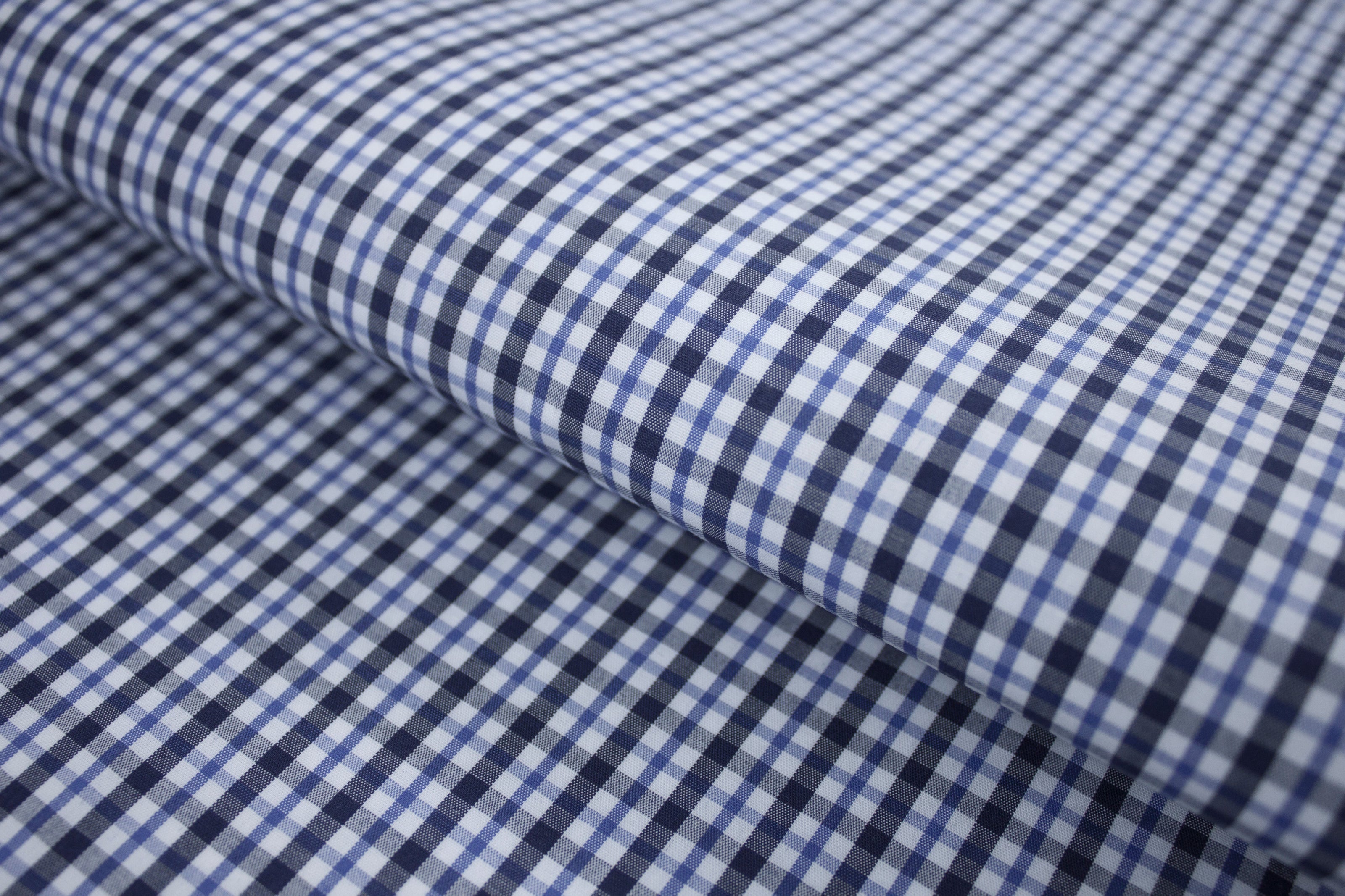 P-701/5869 Fine Cotton Two Tone Blue Checks Shirting Fabric