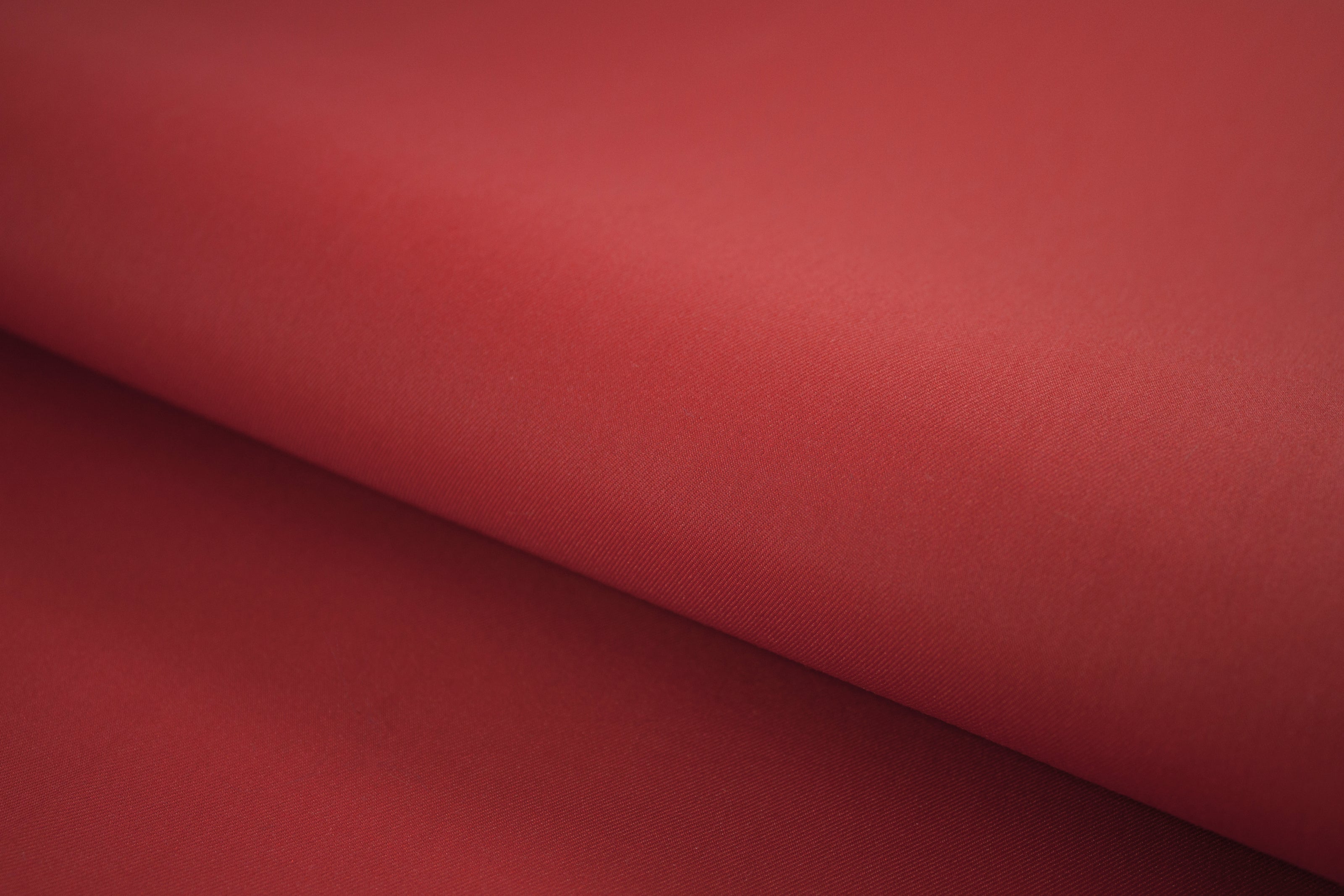 T-522/5716 Fine Cotton Twill Red Shirting Fabric