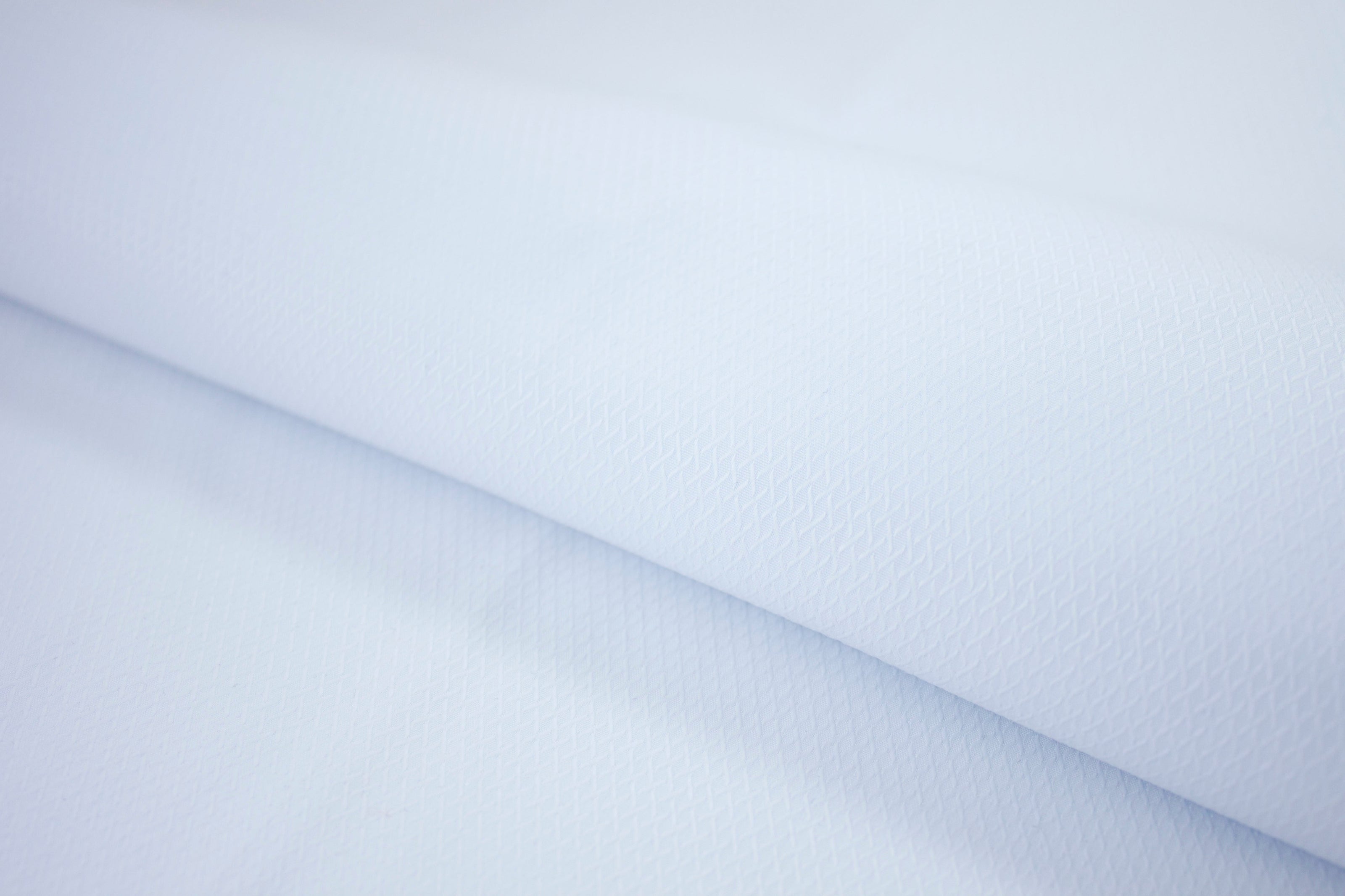 T-618/5944 Fine Cotton Textured White Shirting Fabric